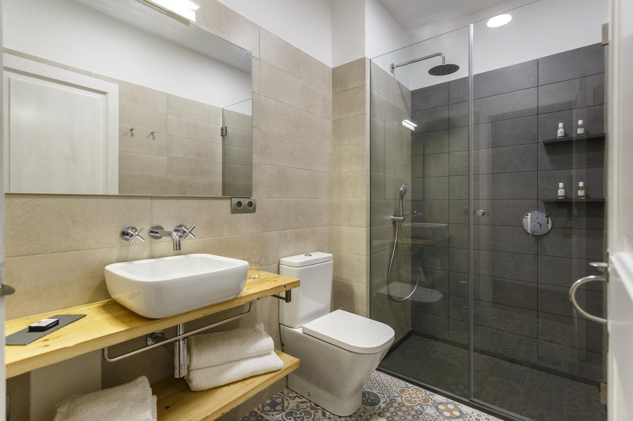 Petit Hotel 5 Fars (Adults Only) Сьюдадела Экстерьер фото
